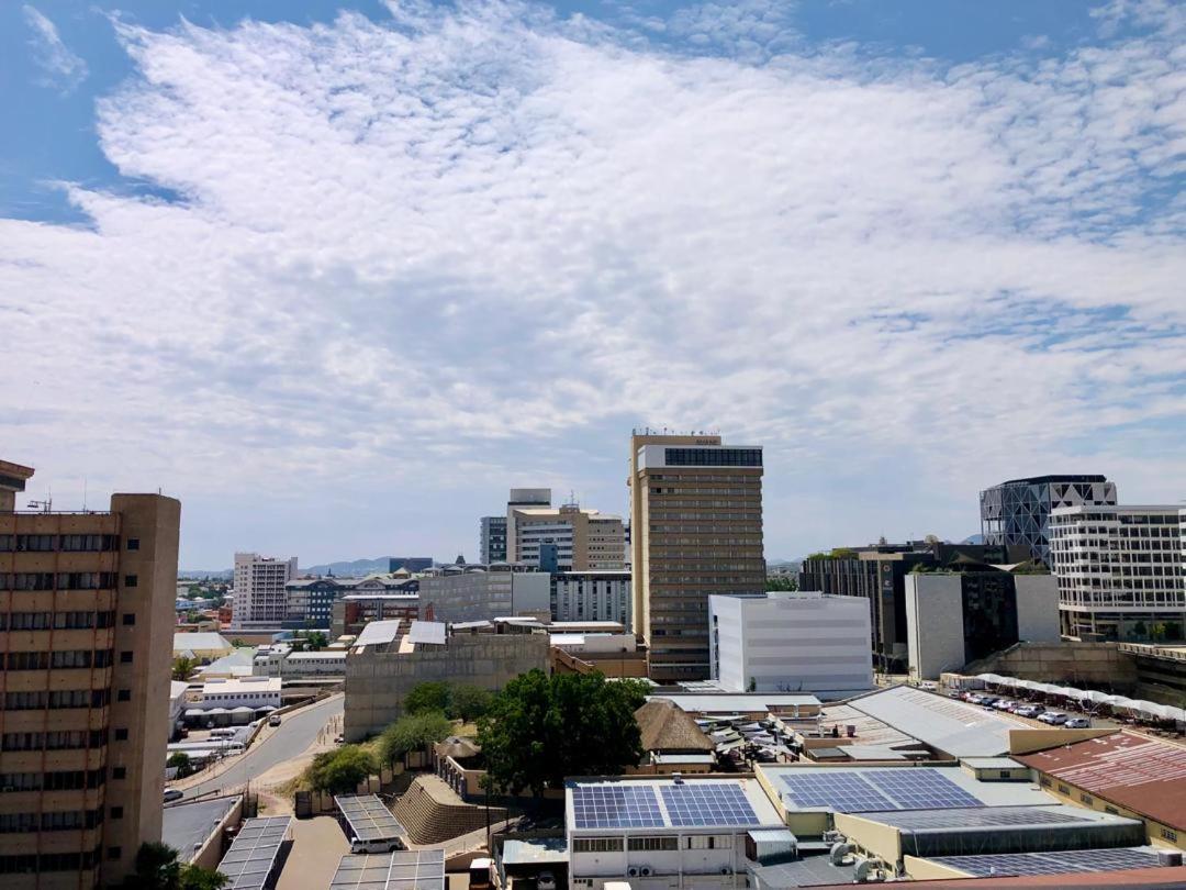Cosy Apartment In The Heat Of The City Windhoek Buitenkant foto